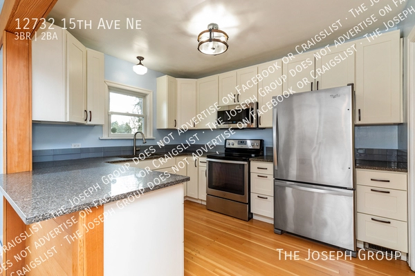 3 bedrooms apartment for rent in Pinehurst - North Seattle, Seattle