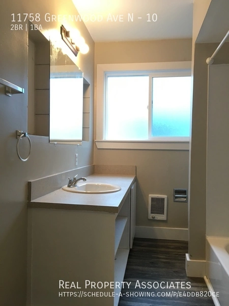 2 bedrooms apartment for rent in Bitter Lake - North Seattle, Seattle