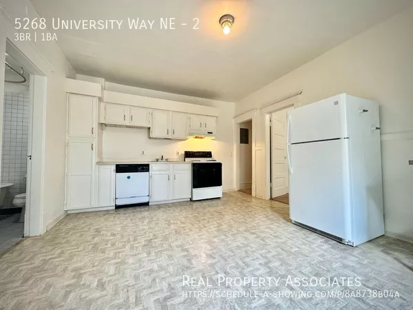 3 bedrooms apartment for rent in University District - North Seattle, Seattle