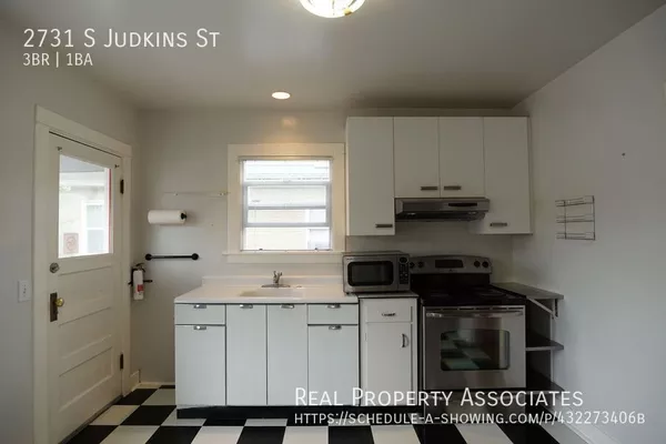 3 bedrooms apartment for rent in Mount Baker - SE Seattle, Seattle