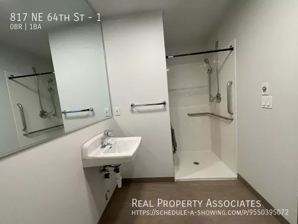 Studio Apartment for rent in Green Lake - North Seattle, Seattle