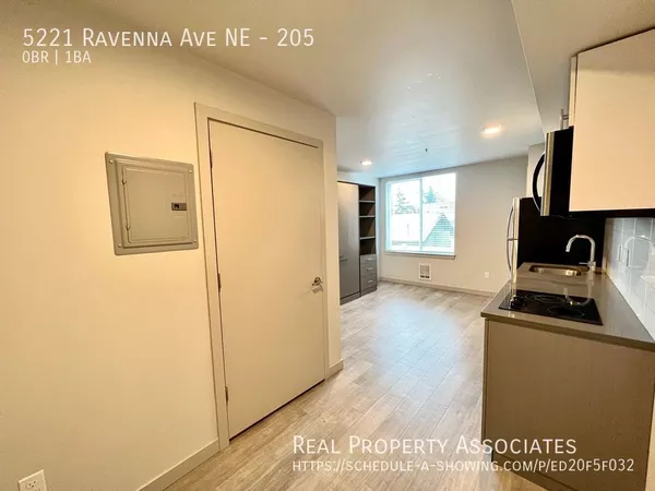 Studio Apartment for rent in University District - North Seattle, Seattle