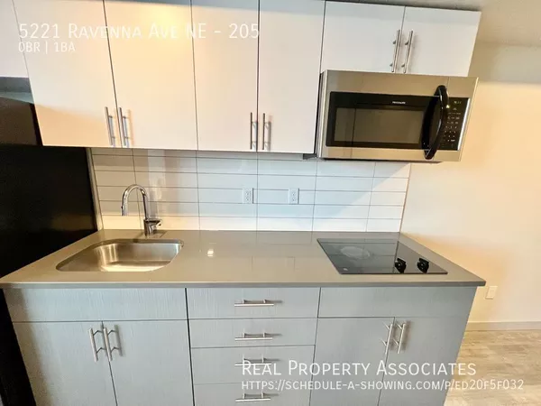 Studio Apartment for rent in University District - North Seattle, Seattle