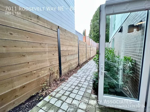 Studio Apartment for rent in Green Lake - North Seattle, Seattle