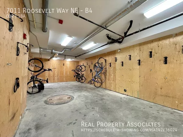 Studio Apartment for rent in Green Lake - North Seattle, Seattle