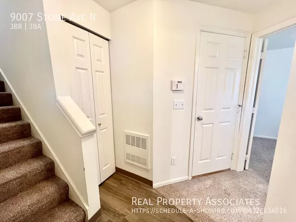 3 bedrooms apartment for rent in Greenwood Seattle - North Seattle, Seattle