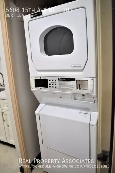 Studio Apartment for rent in University District - North Seattle, Seattle