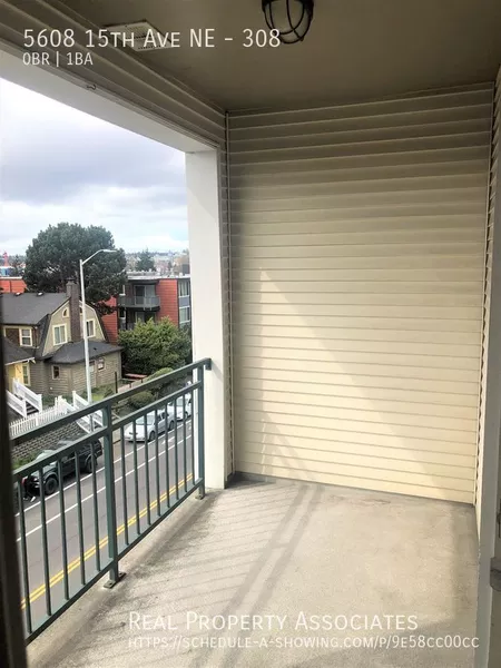 Studio Apartment for rent in University District - North Seattle, Seattle