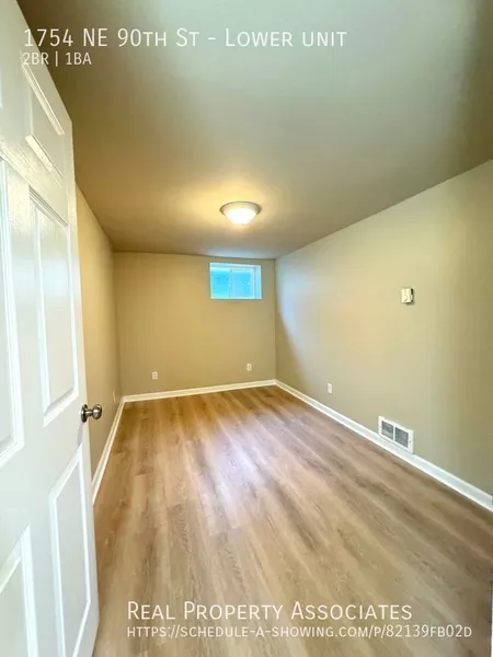 2 bedrooms apartment for rent in Wedgwood - North Seattle, Seattle