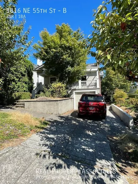 3 bedrooms apartment for rent in University District - North Seattle, Seattle