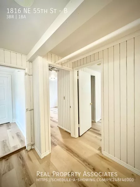 3 bedrooms apartment for rent in University District - North Seattle, Seattle