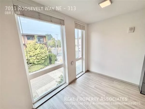 Studio Apartment for rent in Green Lake - North Seattle, Seattle