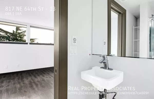 Studio Apartment for rent in Green Lake - North Seattle, Seattle