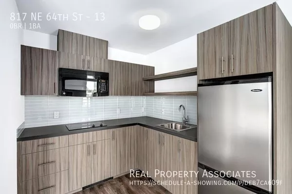 Studio Apartment for rent in Green Lake - North Seattle, Seattle