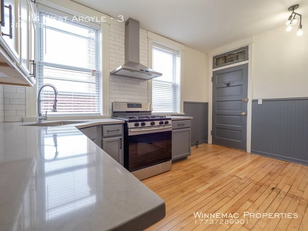 2 bedrooms apartment for rent in Andersonville - Far North Side, Chicago