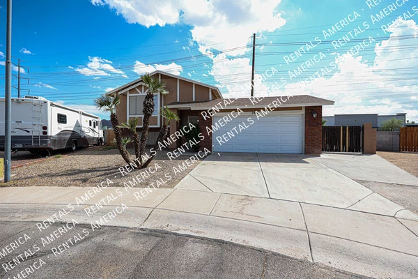 4 bedrooms apartment for rent in South Mountain - Phoenix, Phoenix