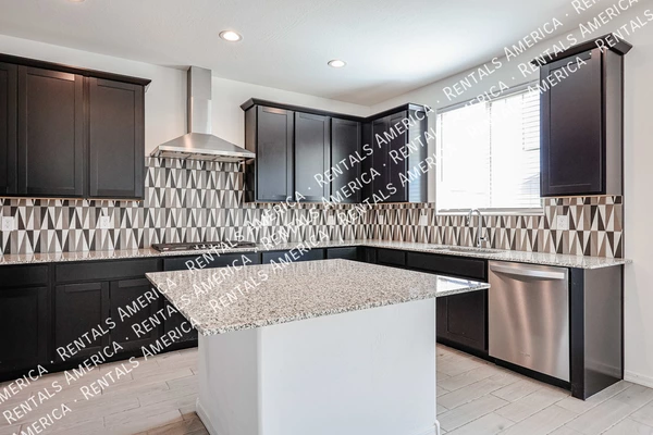 5 bedrooms apartment for rent in Litchfield Park - SW Valley, Phoenix