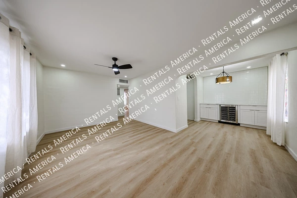 4 bedrooms apartment for rent in Camelback East - Phoenix, Phoenix