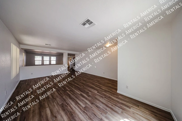 4 bedrooms apartment for rent in Tolleson - SW Valley, Phoenix