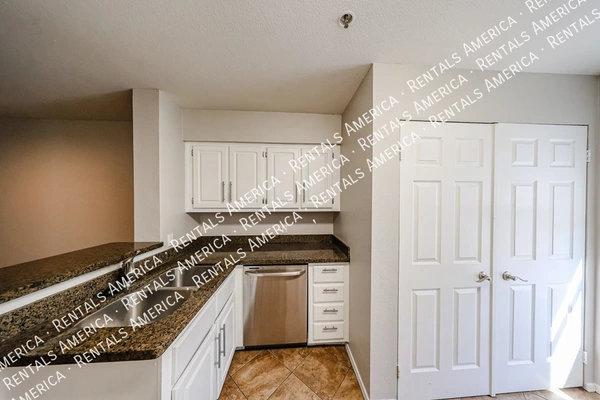 2 bedrooms apartment for rent in Biltmore Area - Phoenix, Phoenix