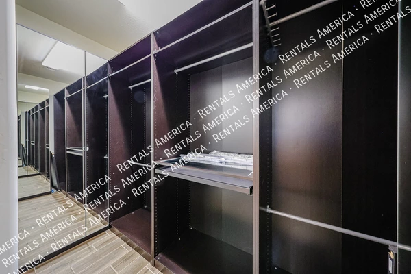 4 bedrooms apartment for rent in North Gateway - Phoenix, Phoenix