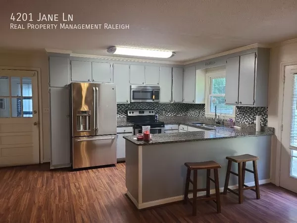 3 bedrooms apartment for rent in Millbrook - North Raleigh, Raleigh