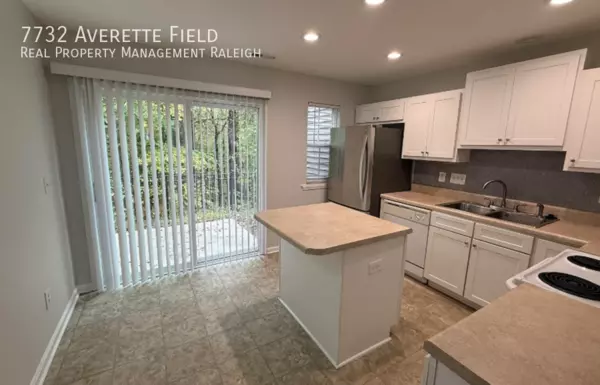 3 bedrooms apartment for rent in Bryson Village - Outer Triangle, Raleigh