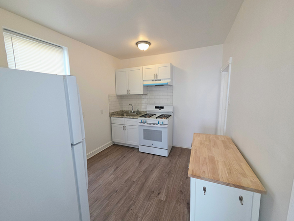 3 bedrooms apartment for rent in Glenwood - North Philadelphia, Philadelphia