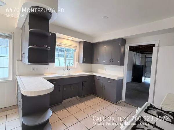 5 bedrooms apartment for rent in College Area SD - Inland, San Diego