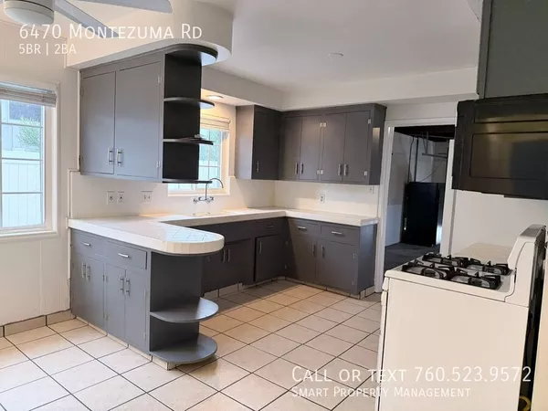 5 bedrooms apartment for rent in College Area SD - Inland, San Diego