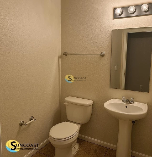 5 bedrooms apartment for rent in Crystal Springs - Westside, Jacksonville