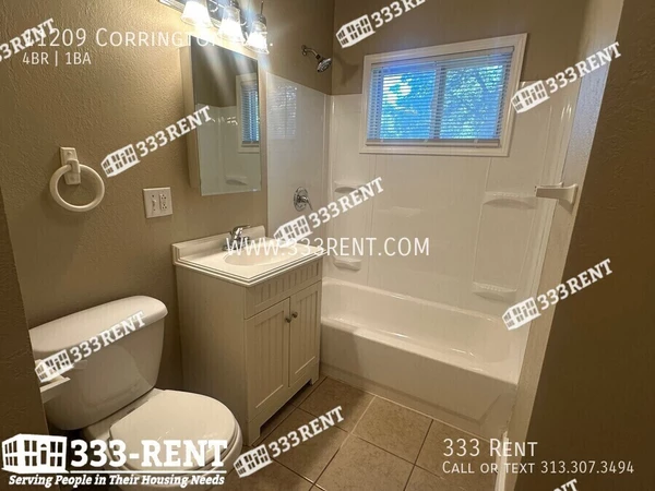 4 bedrooms apartment for rent in Ruskin Heights - KCMO, Kansas City