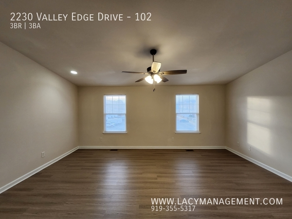 3 bedrooms apartment for rent in Bedford at Falls River - North Raleigh, Raleigh