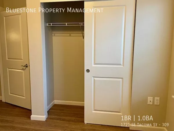 1 bedroom apartment for rent in Sellwood-Moreland - SE Portland, Portland