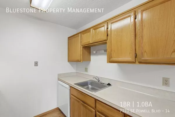 1 bedroom apartment for rent in Foster-Powell - SE Portland, Portland