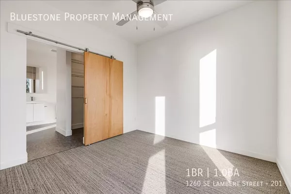 1 bedroom apartment for rent in Sellwood-Moreland - SE Portland, Portland