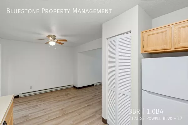 3 bedrooms apartment for rent in Foster-Powell - SE Portland, Portland