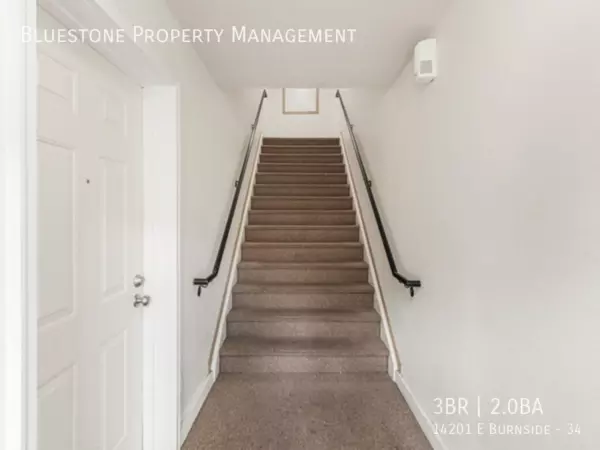 3 bedrooms apartment for rent in Glenfair - East Portland, Portland