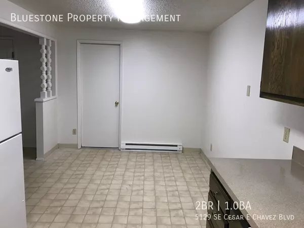 2 bedrooms apartment for rent in Reed - SE Portland, Portland