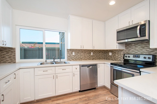 3 bedrooms apartment for rent in Miramar - North SD, San Diego