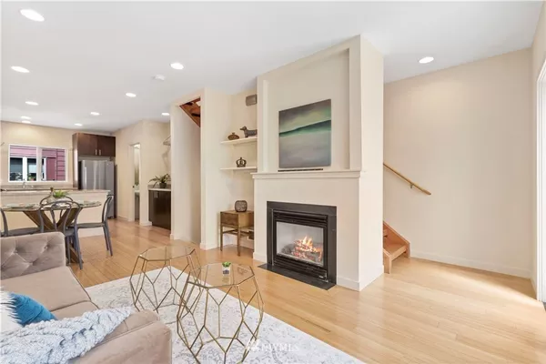 3 bedrooms apartment for rent in Columbia City - SE Seattle, Seattle