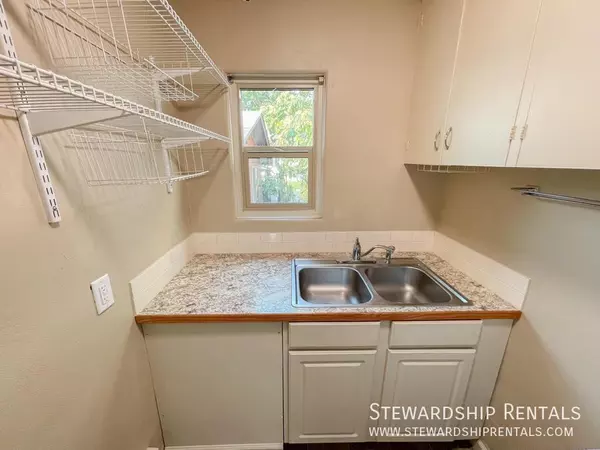 Studio Apartment for rent in Downtown Eugene - Eugene, Eugene