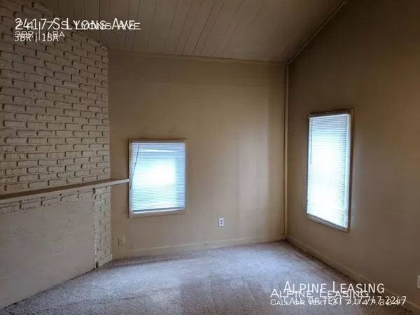 3 bedrooms apartment for rent in Mars Hill - West Indy, Indianapolis