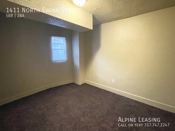 5 bedrooms apartment for rent in Martindale–Brightwood - Central Indy, Indianapolis