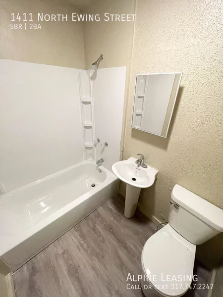 5 bedrooms apartment for rent in Martindale–Brightwood - Central Indy, Indianapolis