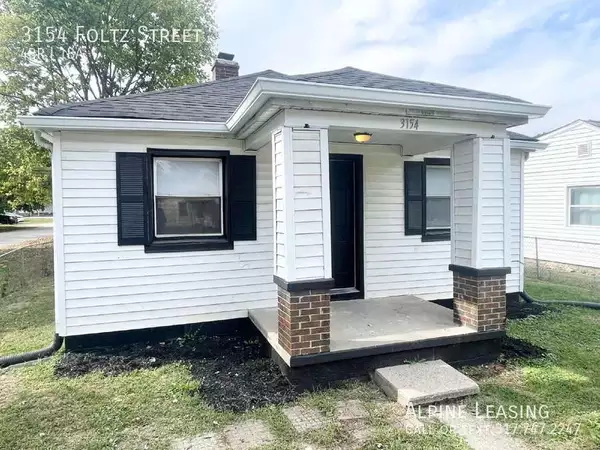 4 bedrooms apartment for rent in Mars Hill - West Indy, Indianapolis