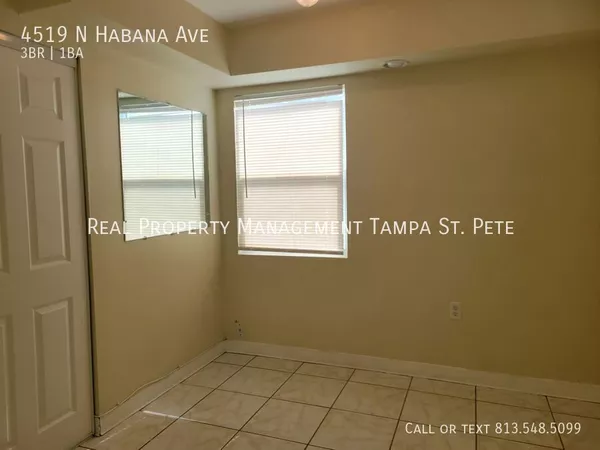 3 bedrooms apartment for rent in Macfarlane Park - West Tampa, Tampa