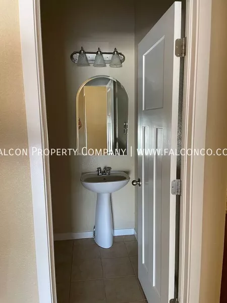 4 bedrooms apartment for rent in Cimarron Hills - East COS, Colorado Springs