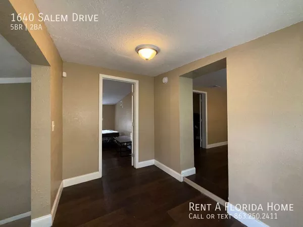 5 bedrooms apartment for rent in Engelwood Park - East Orlando, Orlando