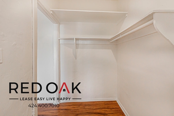 Studio Apartment for rent in Arlington Heights - Central Los Angeles, Los Angeles